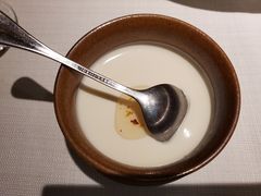 自制乳酪-悦融琥珀·京鲁菜·海味珍品(西单店)