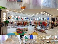-广州白马服装市场