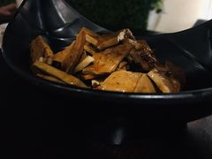 -舌尖上的食缘花园主题餐厅