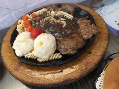 -豪客来牛排(中央花苑店)