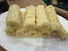 -濠轩阁特色生蚝火锅(水湾路店)