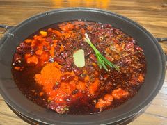 -旧街市鲜货老火锅(大光路店)