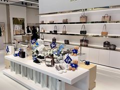 -宁波杉井奥特莱斯广场