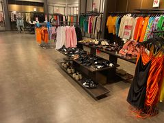 -ZARA(恒隆广场店)