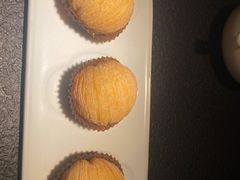 猫山王榴莲酥-蝴蝶里·粤菜·点心(滨江龙湖店)
