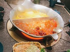 -湊湊火锅·茶憩(打浦桥日月光店)