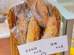 -雀食面包店(钟楼店)