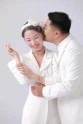 点击看大图 -太郎花子婚纱摄影艺术中心