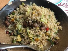 雪花牛肉香叶炒饭-一笼小幸运
