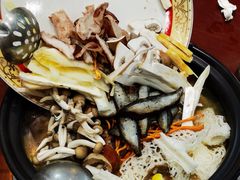 -菌之家·专业纯野生菌火锅·特色炒菌