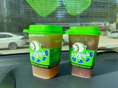 -小柠快跑·手打柠檬茶(万松园店)