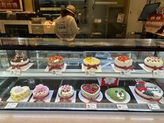 -花花卷卷·鲜食蛋糕(静安久光百货店)