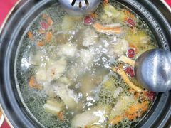 -濠轩阁特色生蚝火锅(水湾路店)