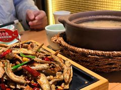 -自己人·宜昌菜(水悦城店)