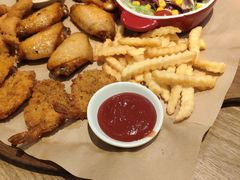 -必胜客(上海新南方商城PH店)