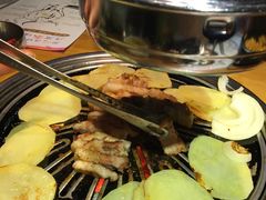 -老炉家木炭烤肉(长江国际店)