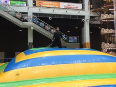 -蒙特利亲子乐园