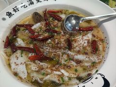 -江渔儿酸菜鱼(奥园广场金发购物中心店)