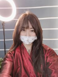 -东方美妍