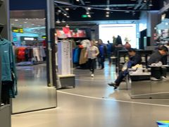 -NIKE品牌体验店(金源新燕莎店)