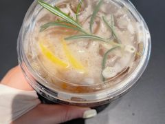 -明谦·Coffee&Cocktail Bar(美您公园店)