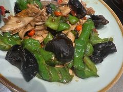 -民间瓦缸煨汤館(嵩山路店)