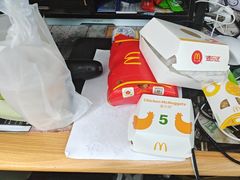 -麦当劳(卫星广场店)