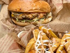 -The Habit Burger Grill 哈比特汉堡(复兴soho店)
