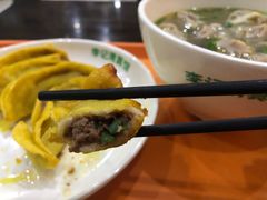 -老新隆牛肉锅贴(新街口店)