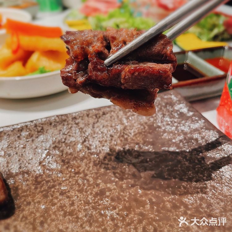 只要3折的烤肉，吃肉肉吃到撑，还不冲🐛🐛🐛吗？