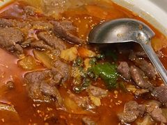 自制不老牛肉汤锅-付掌柜在成都·热炒砂锅集(金禾店)