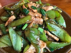 -苗湘食府(十年店)