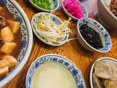 -门框胡同百年卤煮(新街口店)