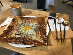 杂菌培根芝士可丽饼-GOTLOT COFFEE&KITCHEN角落厨房NOOK店