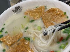 -凯峰鱼汤米线(金利達店)