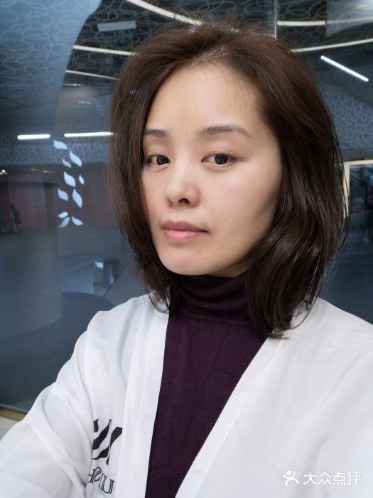 MYYF SALON烫发染发图片