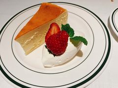 -Wolfgang’s Steakhouse 沃夫冈牛排馆(上海白玉兰广场店)