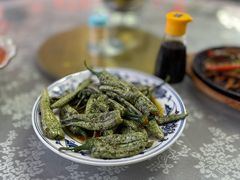 -天天向上素食餐厅(五台山店)