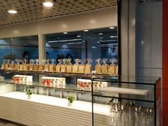 面包甜点陈列柜-BreadTalk面包新语(长寿路地铁站店)
