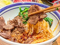 -云阿蛮云南生烫牛肉米线(奉贤路店)