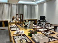 -Eziwish眼镜·蔡司授权店