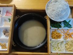 -勺子米线·云南传统小吃市集(四方街店)