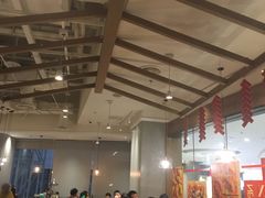 大堂-必胜客(大悦城店)