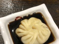 -新龍袍蟹黄汤包(南京东路店)