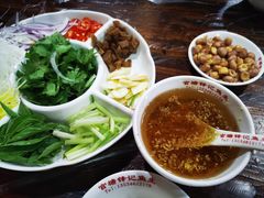 豆酱-官塘锋记鱼生·生腌·砂锅粥(牌坊街店)