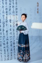 -芳妮豆丁家庭影像馆(宝安店)