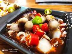 -东来菜馆•手抓海鲜家常菜•海鲜锅贴(鸽子窝店)