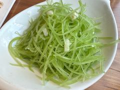 凉拌笋丝-颐和•海鲜砂锅粥•啫啫煲(奥林匹克广场店)