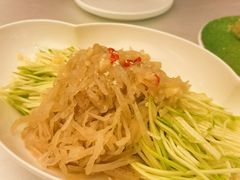 -品海楼·大连海胆锅贴馆(东港店)