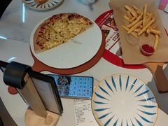 -必胜客(松雷店)